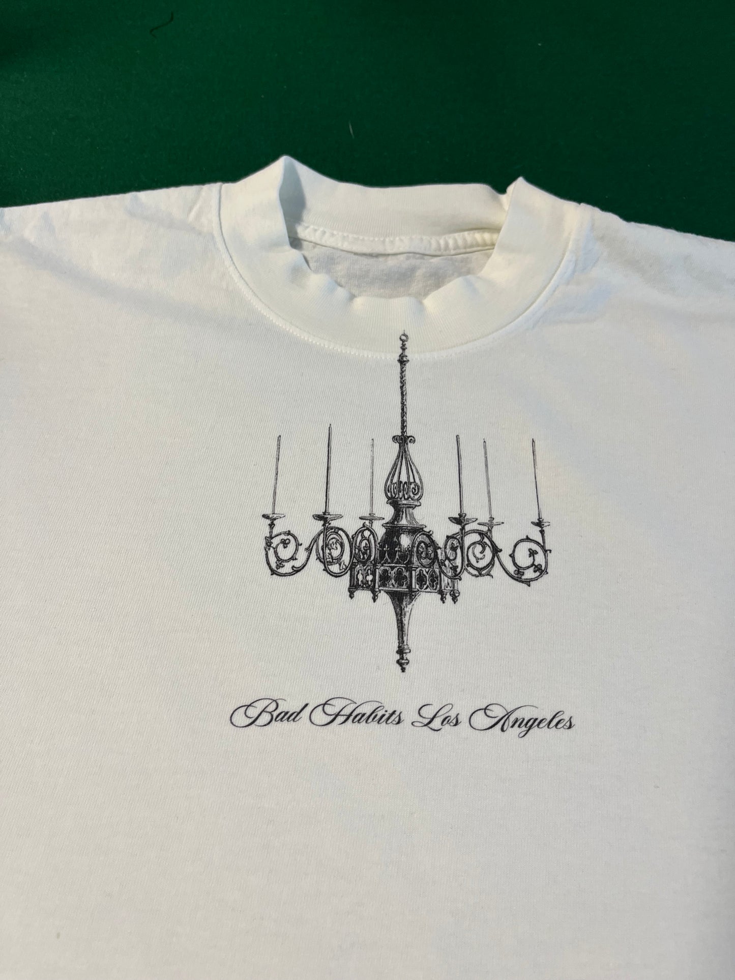 Chandelier tee (off white)